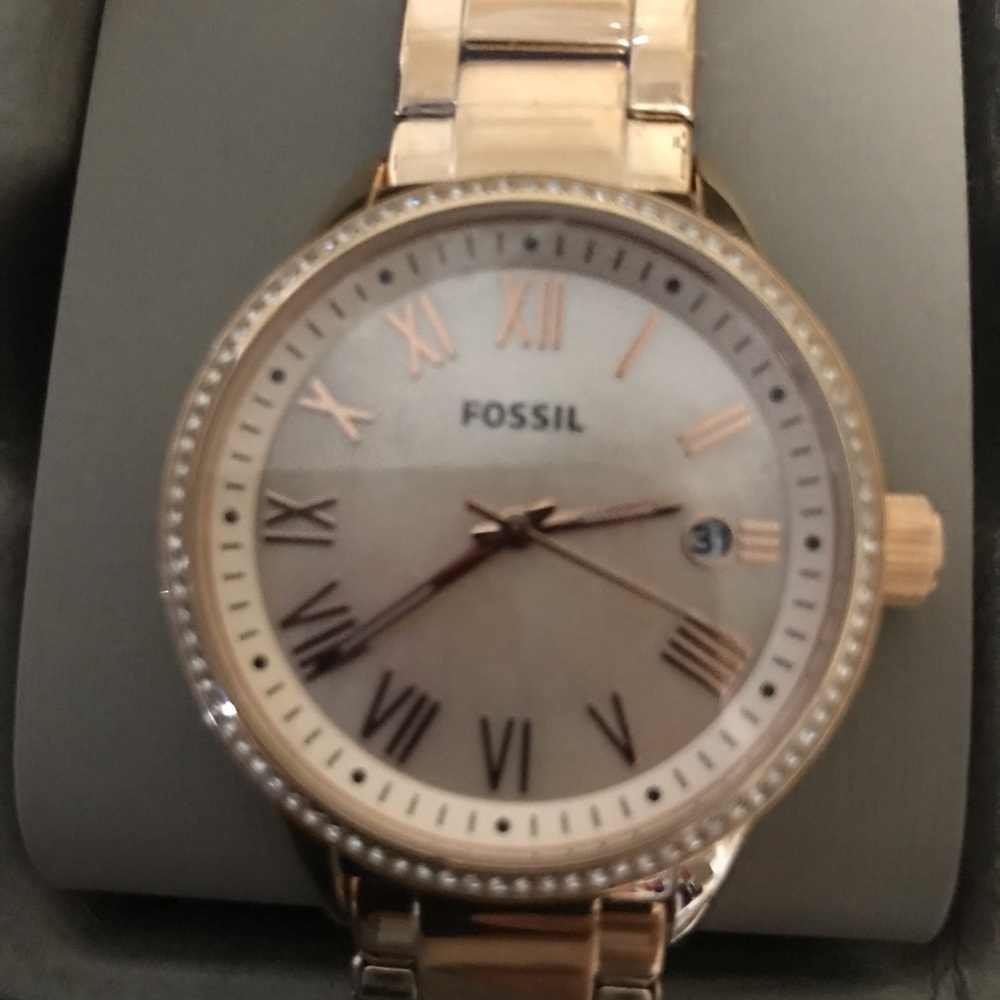 Fossil - Picture 3 of 3